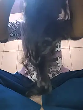 Snapshot of Aaradhna-hoy chatting on October 4, 3:04 am Aaradhna-hoy online show from October 4, 3:04 am