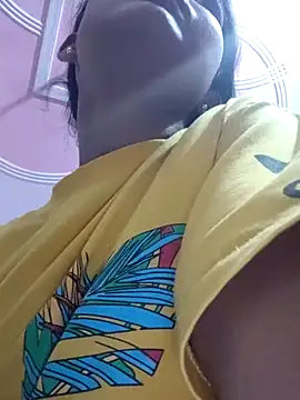 Snapshot of Aaradhna-hoy chatting on October 4, 3:21 pm Aaradhna-hoy online show from October 4, 3:21 pm