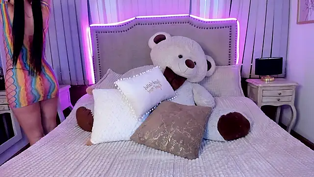 Ivanna West online show from March 6, 11:36 am