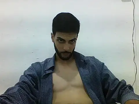 Snapshot of Gabrielteixeira120 chatting on May 3, 8:37 pm Gabrielteixeira120 online show from May 3, 8:37 pm