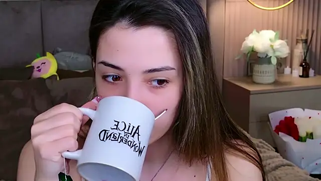 Alice Deleon online show from March 9, 3:22 am