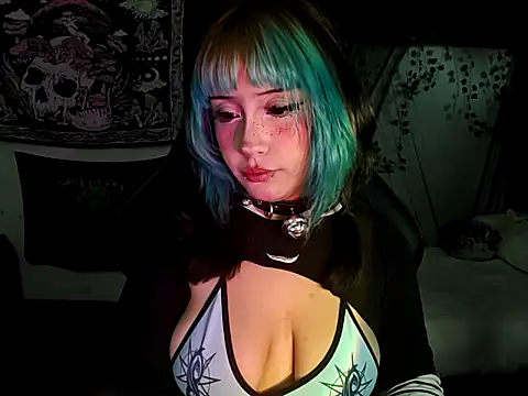 blue katt online show from September 19, 10:10 pm