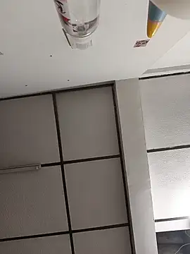 EmmaSulivan online show from April 17, 11:13 am