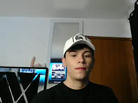 Smith boy 25 online show from March 2, 9:22 pm