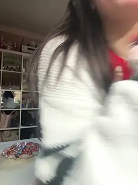 sexymelli18 online show from March 31, 4:51 pm