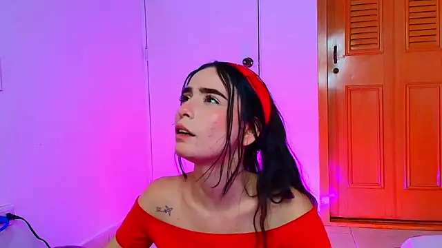 Peach Rose  online show from March 4, 1:12 am