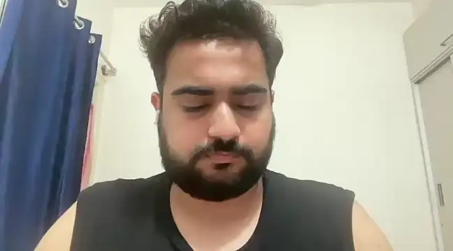 Snapshot of indian_thonger chatting on March 4, 4:38 am indian thonger online show from March 4, 4:38 am