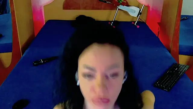 Sophie-Rosenfeld online show from October 24, 5:31 pm