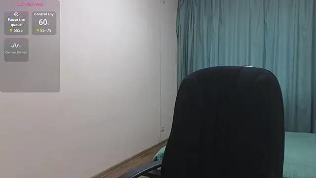 Snapshot of Sandra_Snowflake chatting on November 14, 11:53 am Sandra Snowflake online show from November 14, 11:53 am