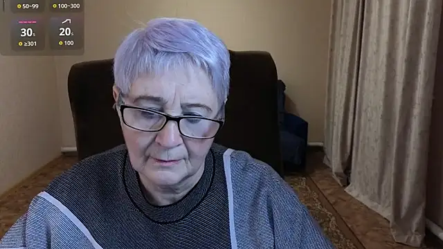 Snapshot of Sandra_Snowflake chatting on January 14, 4:40 am Sandra Snowflake online show from January 14, 4:40 am