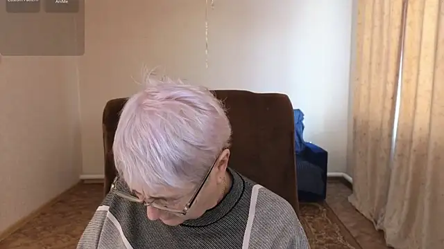 Snapshot of Sandra_Snowflake chatting on January 16, 11:25 am Sandra Snowflake online show from January 16, 11:25 am