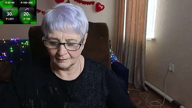 Snapshot of Sandra_Snowflake chatting on February 14, 11:40 am Sandra Snowflake online show from February 14, 11:40 am