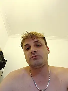 Snapshot of Eusuntnoulgigolo chatting on July 18, 7:28 pm Eusuntnoulgigolo online show from July 18, 7:28 pm