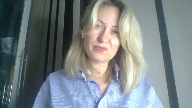 Mary888x online show from March 1, 6:11 pm