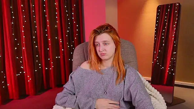 aishiro online show from February 4, 2:01 pm