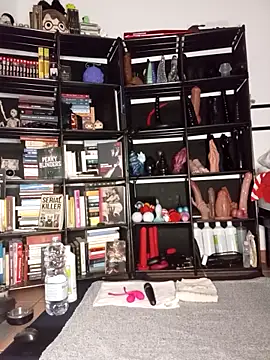 MirianaB online show from October 27, 3:05 pm