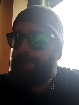 Snapshot of serpensy chatting on March 18, 3:31 pm serpensy online show from March 18, 3:31 pm