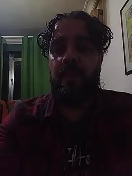 Snapshot of serpensy chatting on October 3, 8:39 pm serpensy online show from October 3, 8:39 pm