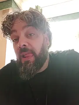 Snapshot of serpensy chatting on October 12, 11:20 am serpensy online show from October 12, 11:20 am