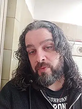 Snapshot of serpensy chatting on February 7, 4:33 pm serpensy online show from February 7, 4:33 pm