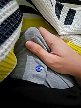 skiciyunis online show from September 18, 7:05 pm