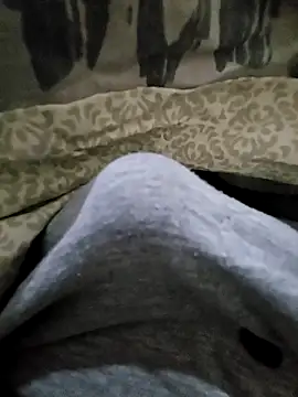 skiciyunis online show from November 17, 9:53 pm