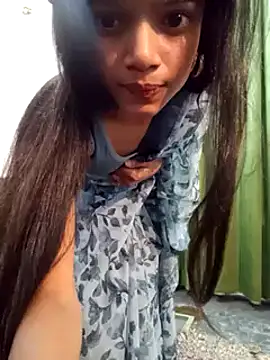 Snapshot of yourslady_ chatting on February 27, 9:00 am yourslady  online show from February 27, 9:00 am