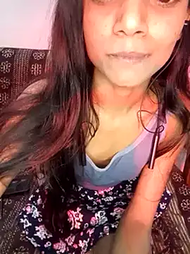 Snapshot of yourslady_ chatting on March 6, 1:35 pm yourslady  online show from March 6, 1:35 pm