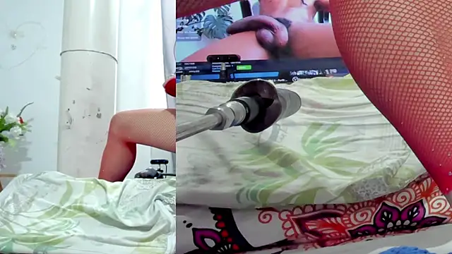 afroditacute15 online show from March 12, 7:17 pm