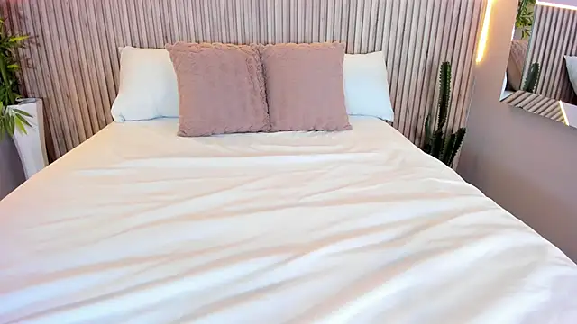 Snapshot of GeorginaReyes chatting on September 13, 10:53 pm GeorginaReyes online show from September 13, 10:53 pm