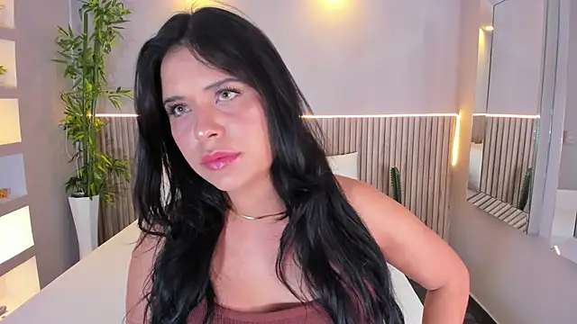 Snapshot of GeorginaReyes chatting on December 2, 10:49 pm GeorginaReyes online show from December 2, 10:49 pm