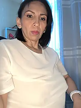 Mrsvictoriaaa online show from June 29, 7:58 pm
