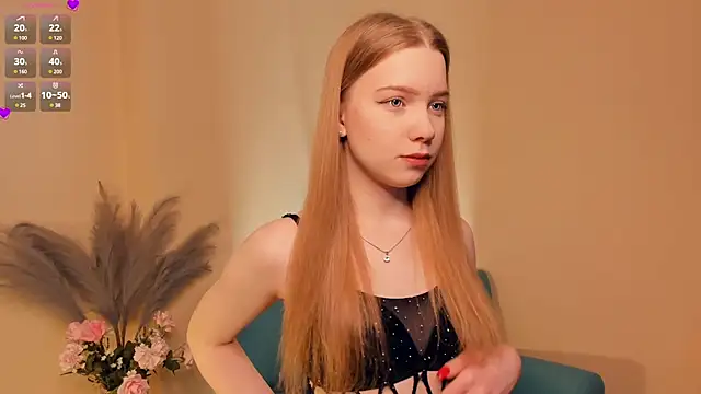 FloraBonde online show from February 22, 7:12 am