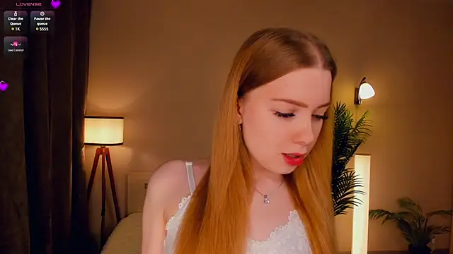 FloraBonde online show from March 2, 7:10 am