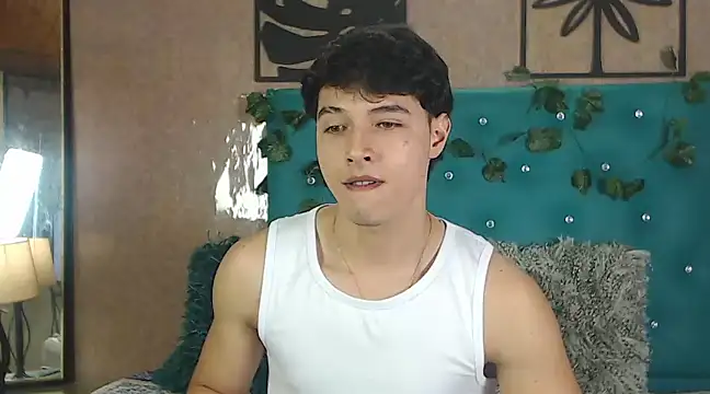 LiamAndrewzz online show from February 25, 5:30 am