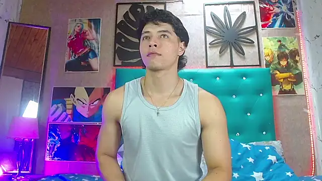 LiamAndrewzz online show from October 20, 5:35 pm