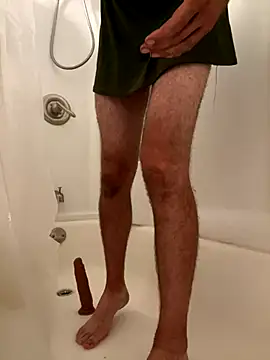 Snapshot of QueenM3 chatting on September 28, 2:06 am QueenM3 online show from September 28, 2:06 am