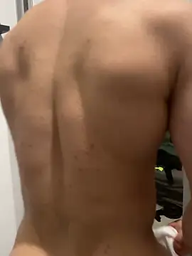 Snapshot of pesyelisa chatting on March 21, 7:46 am pesyelisa online show from March 21, 7:46 am