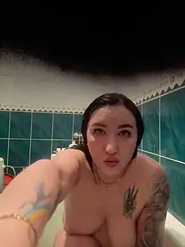 Naughtbaby 2025 online show from December 15, 3:38 pm