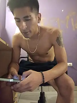 LeonRoots online show from February 27, 6:46 am