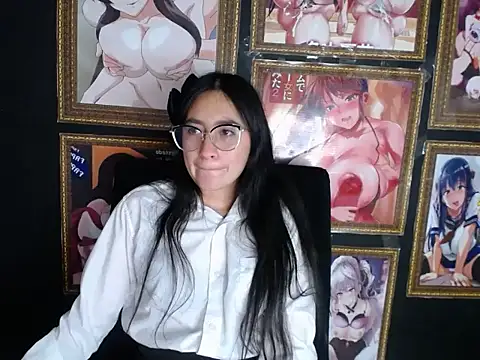 Arielle lov online show from February 18, 2:38 pm