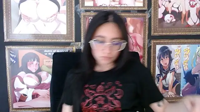 Arielle lov online show from March 17, 2:45 pm