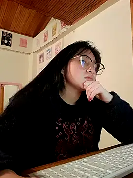 Arielle lov online show from October 23, 4:12 am