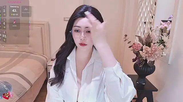 Tingdie online show from November 30, 2:32 pm