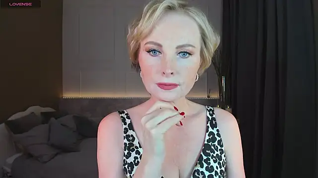 Sandra Kind online show from February 26, 5:31 am