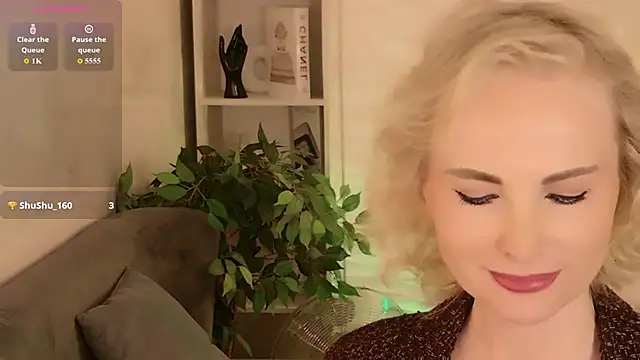 Sandra Kind online show from May 31, 5:48 am