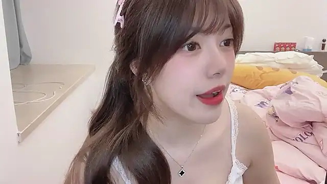 Snapshot of JayM584520 chatting on March 17, 5:05 pm JayM584520 online show from March 17, 5:05 pm