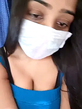 Snapshot of COZY_ROZI chatting on March 22, 6:47 pm COZY ROZI online show from March 22, 6:47 pm