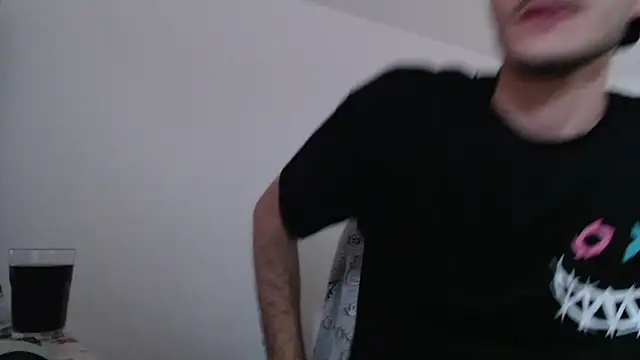 Snapshot of yoyoboy988 chatting on September 12, 4:07 pm yoyoboy988 online show from September 12, 4:07 pm