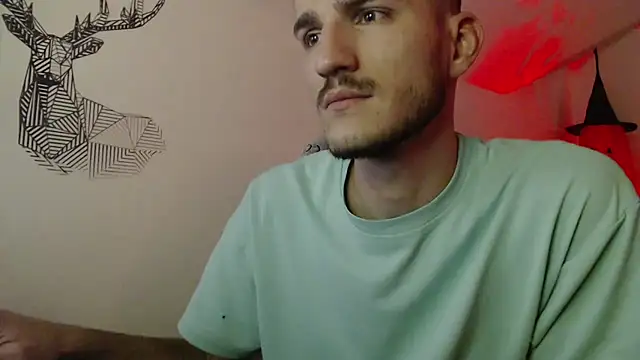 Snapshot of yoyoboy988 chatting on September 22, 7:16 pm yoyoboy988 online show from September 22, 7:16 pm